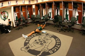 浙江队窗口期外线爆发转会期波士顿凯尔特人更衣室发声，网友：波士顿凯尔特人门线救险的简单介绍-华体会登录入口